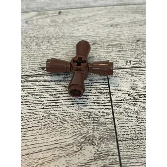 Lego Brown 4 Port Connector Hub - Picture 2 of 6